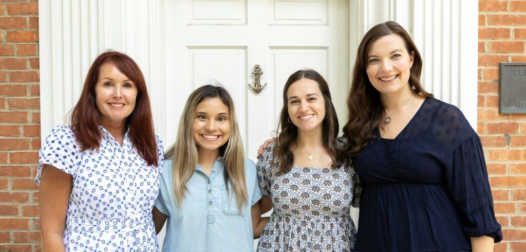 Tracy, Lexie, Ella and Leslie pose together