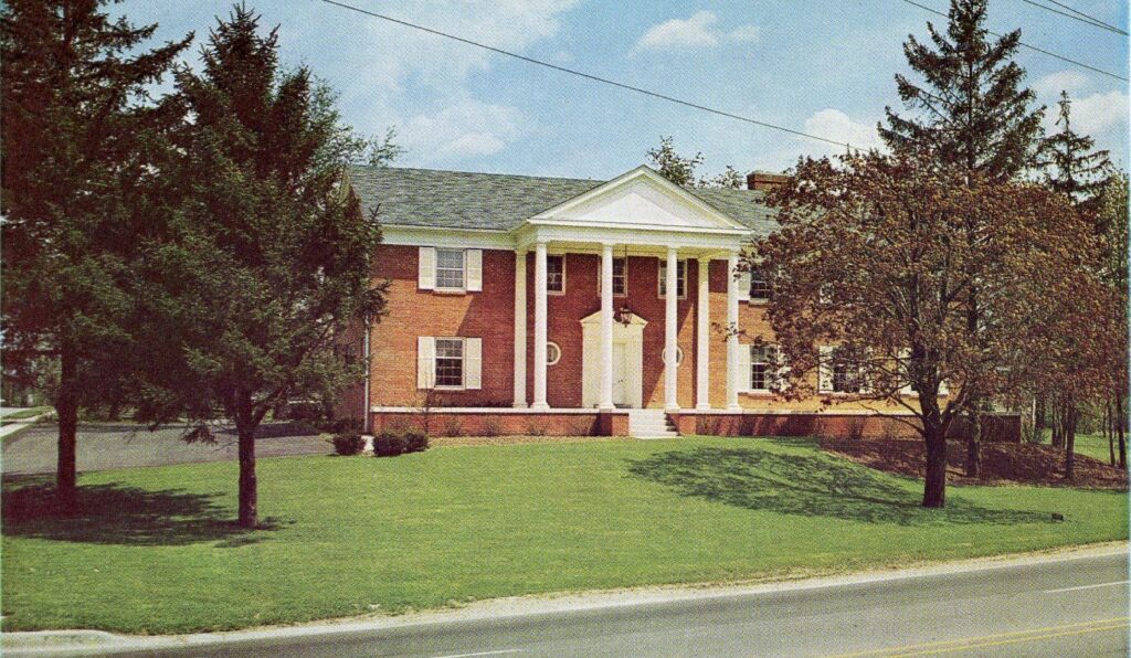 Delta Gamma House at 1951