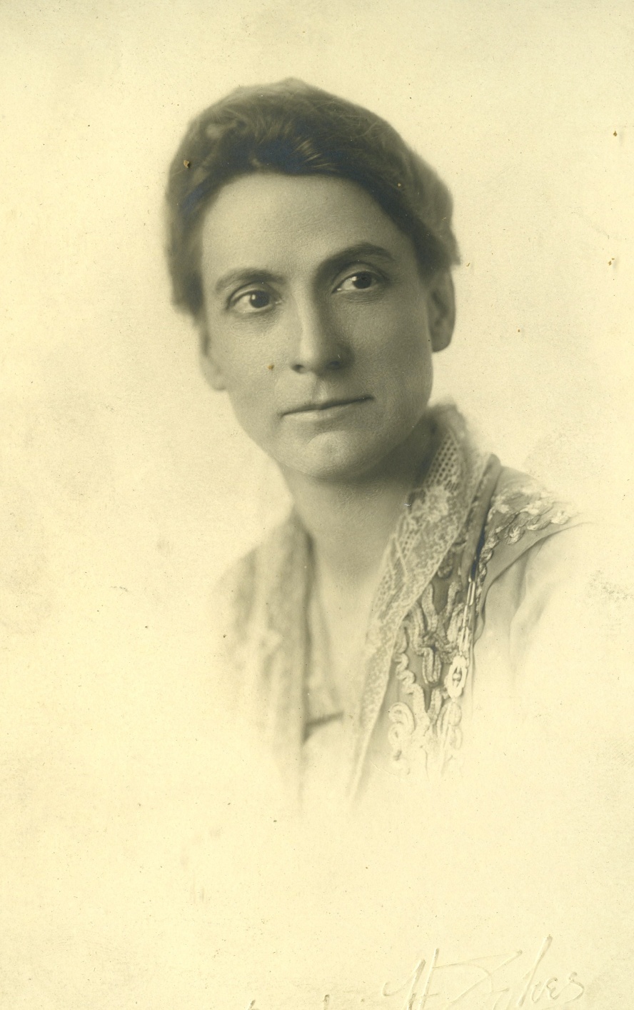 Notable Delta Gamma member Grace Abbott